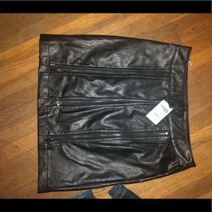 Leather skirt